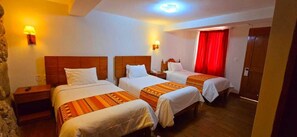 Classic Triple Room | In-room safe, individually furnished, desk, free WiFi