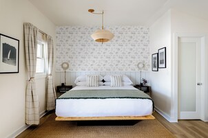 Down comforters, in-room safe, iron/ironing board