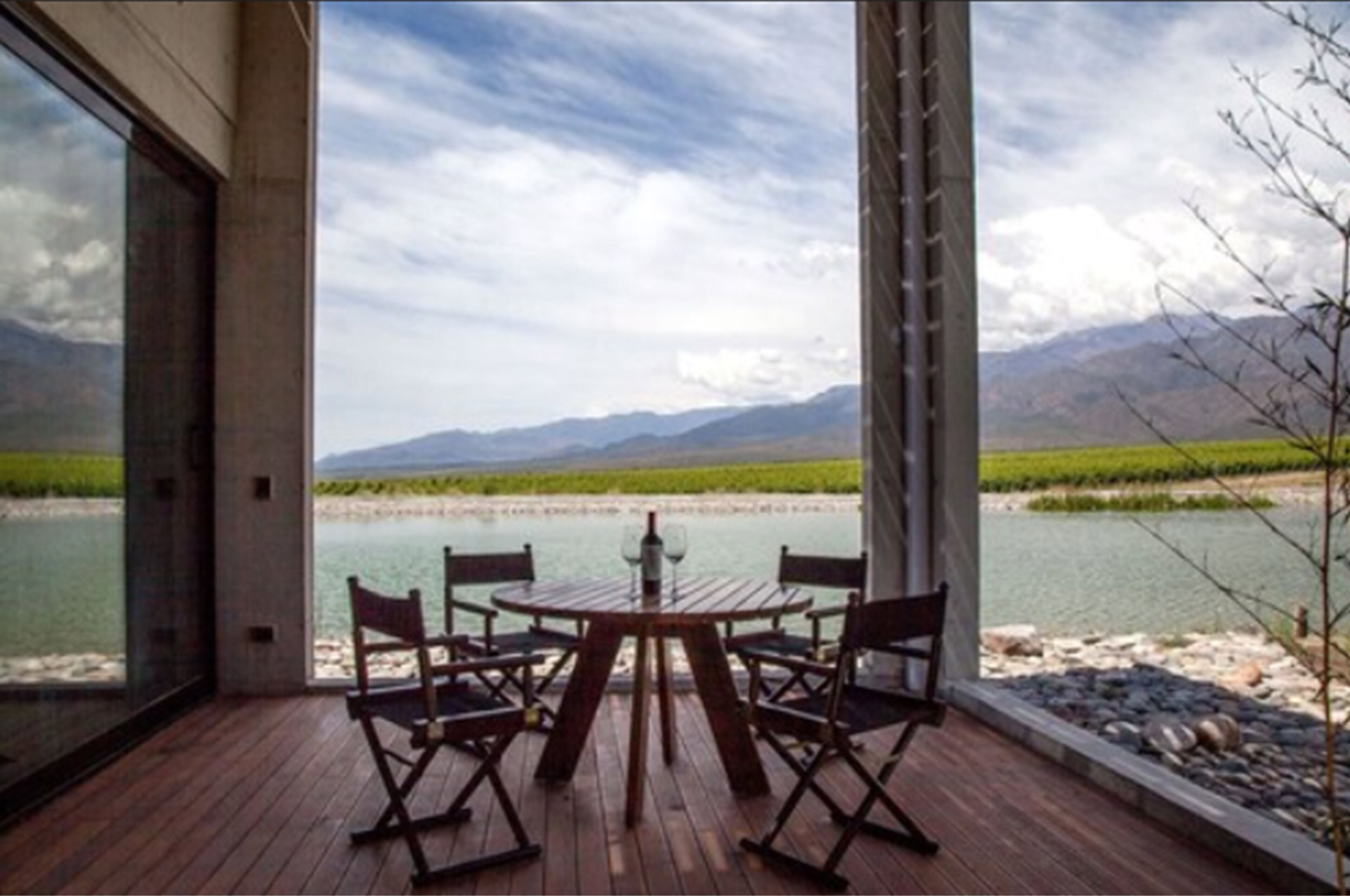 Villa, 2 Bedrooms | Living area | 42-inch LED TV with satellite channels, TV, books