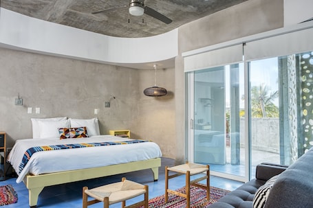 Deluxe Room, Garden View (Solana) | Premium bedding, down comforters, memory foam beds, in-room safe. El Blok