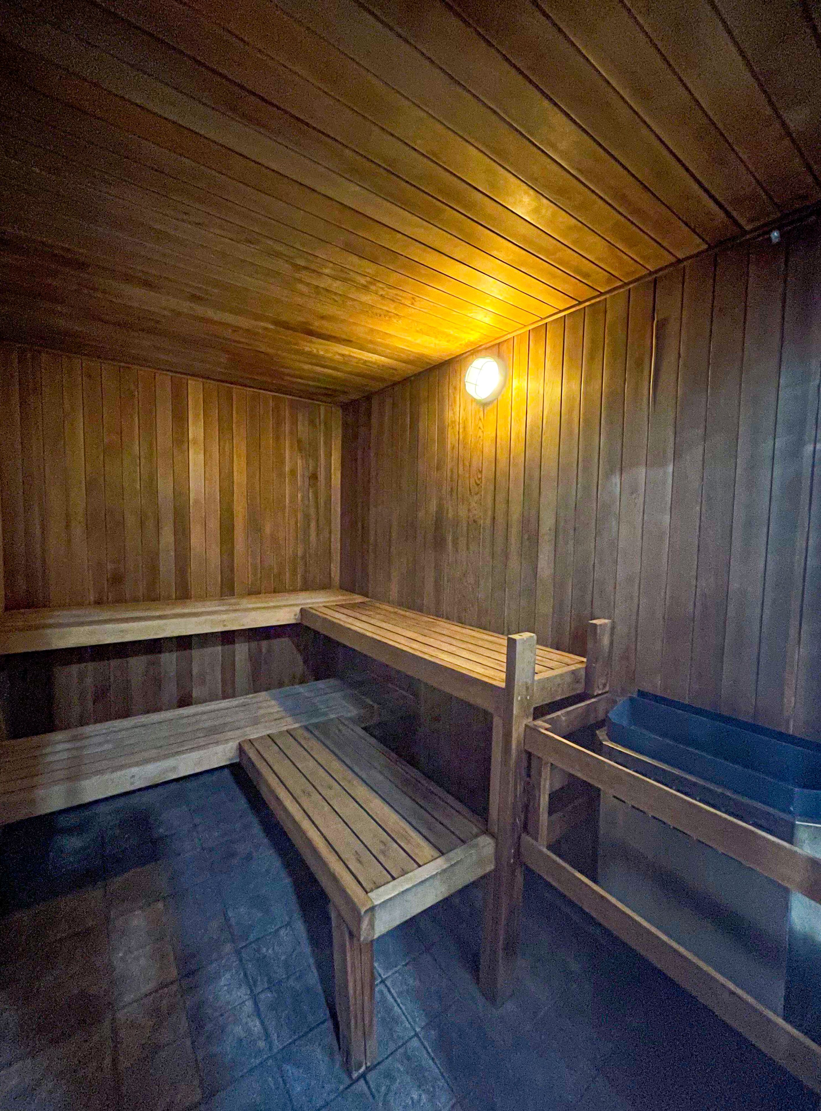Phòng xông hơi sauna