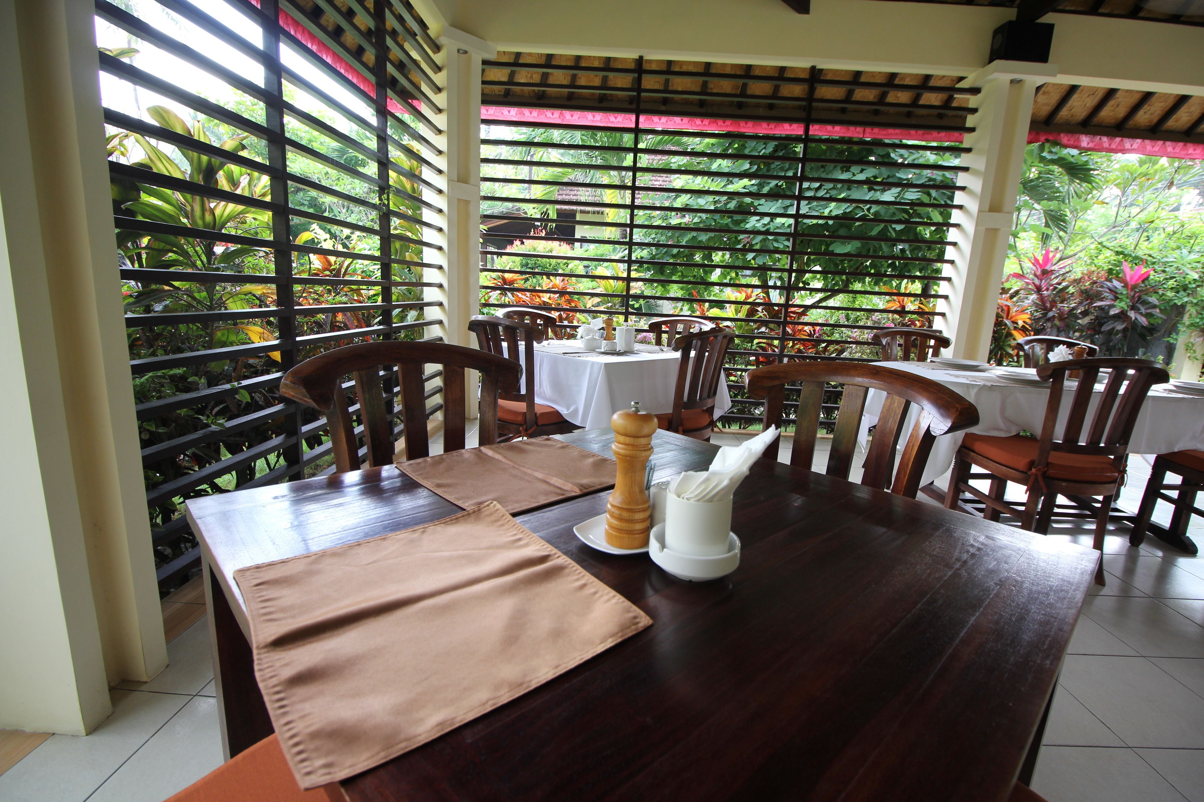 daily continental breakfast (idr 100000 per person)