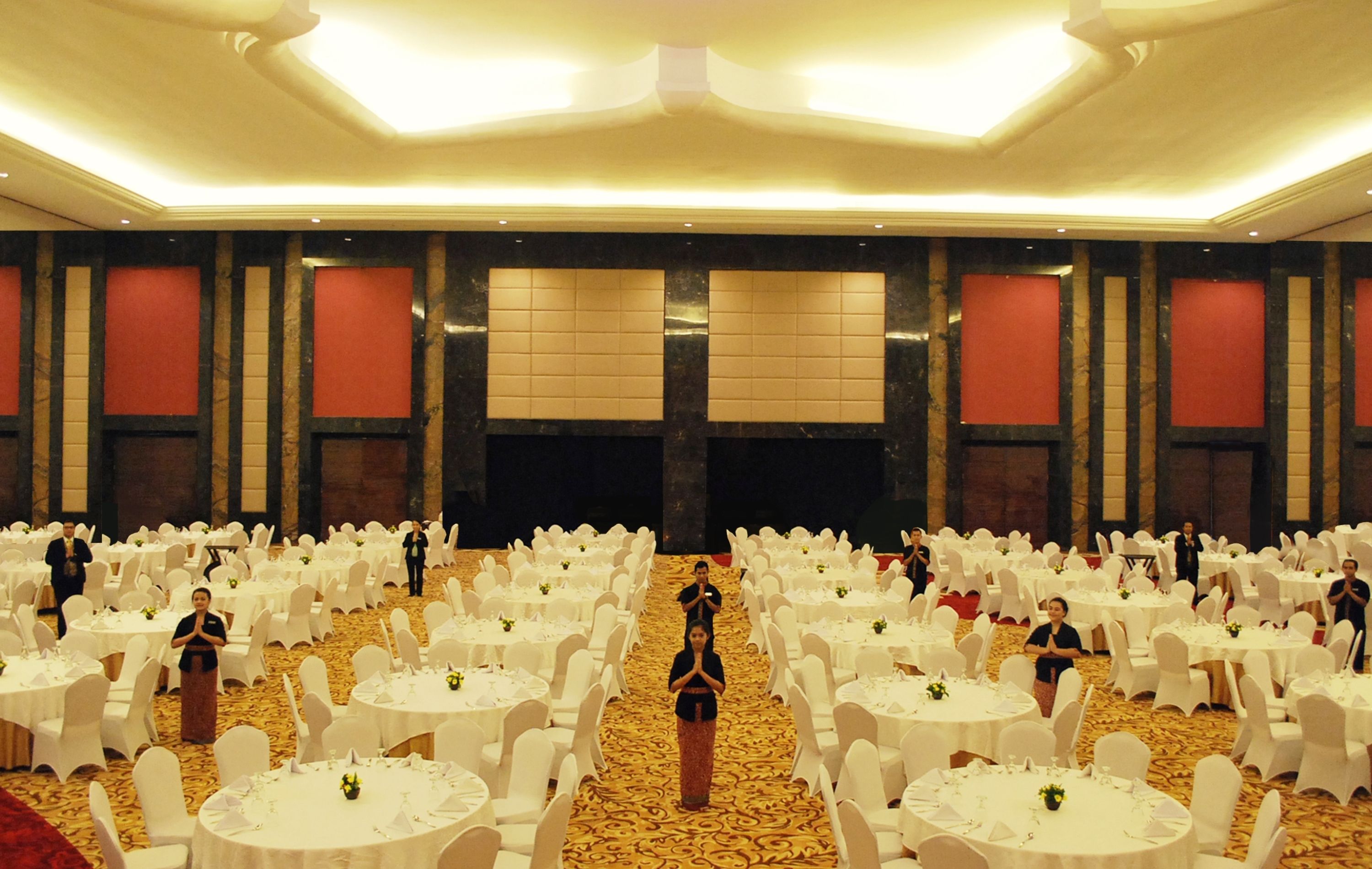 banquet hall