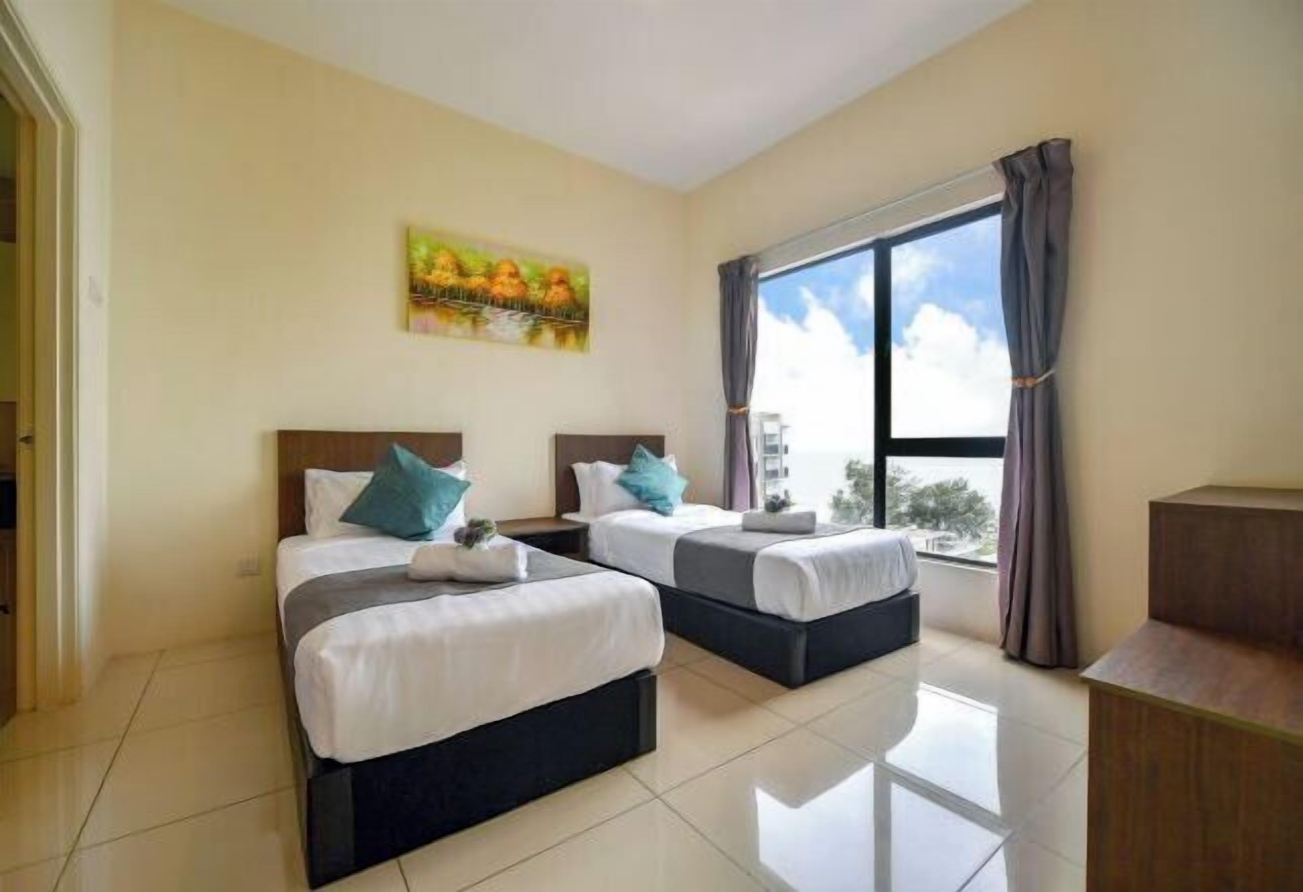 In-room safe, desk, soundproofing, iron/ironing board