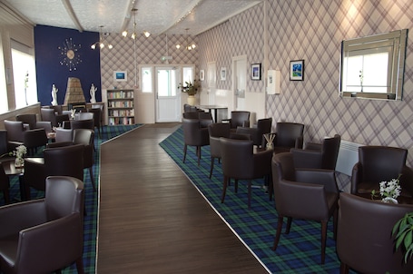 Lobby lounge. Rob Roy Hotel