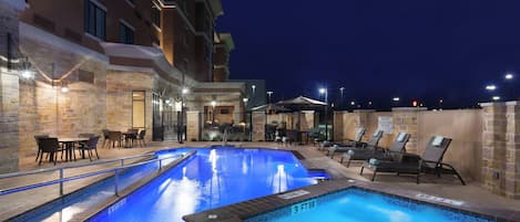 Piscina externa