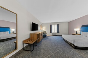 Room - Hampton Inn & Suites Dallas/Frisco North-FieldhouseUSA (Frisco)