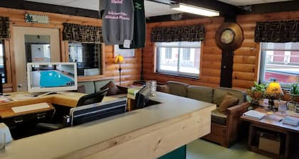Clark's Beach Motel
