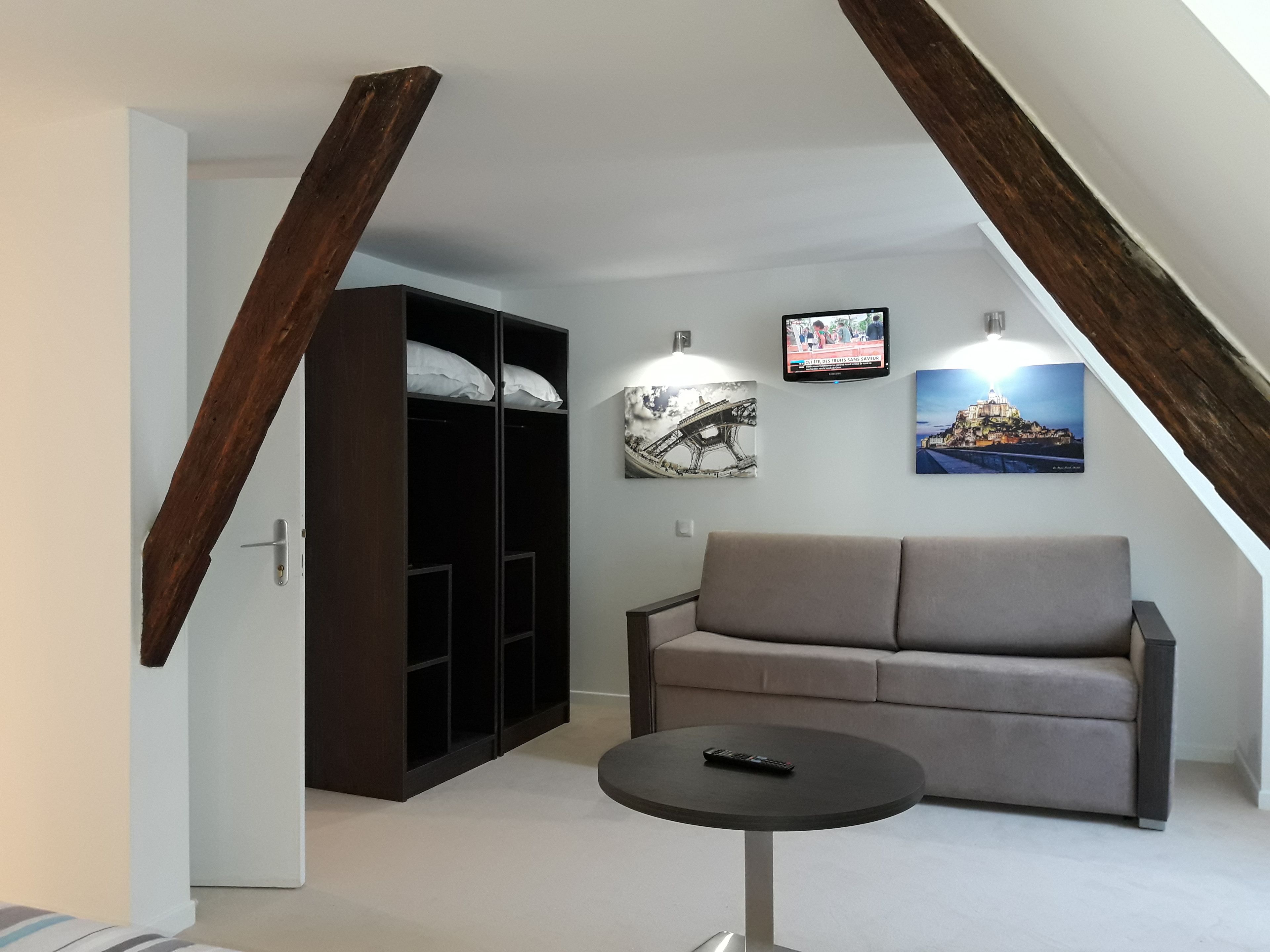 Habitació estàndard | Escriptori, habitacions insonoritzades i planxa i posts de planxar 