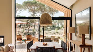 4 Bedroom Cabana Villa Superior - Sand Wing | Sala da pranzo