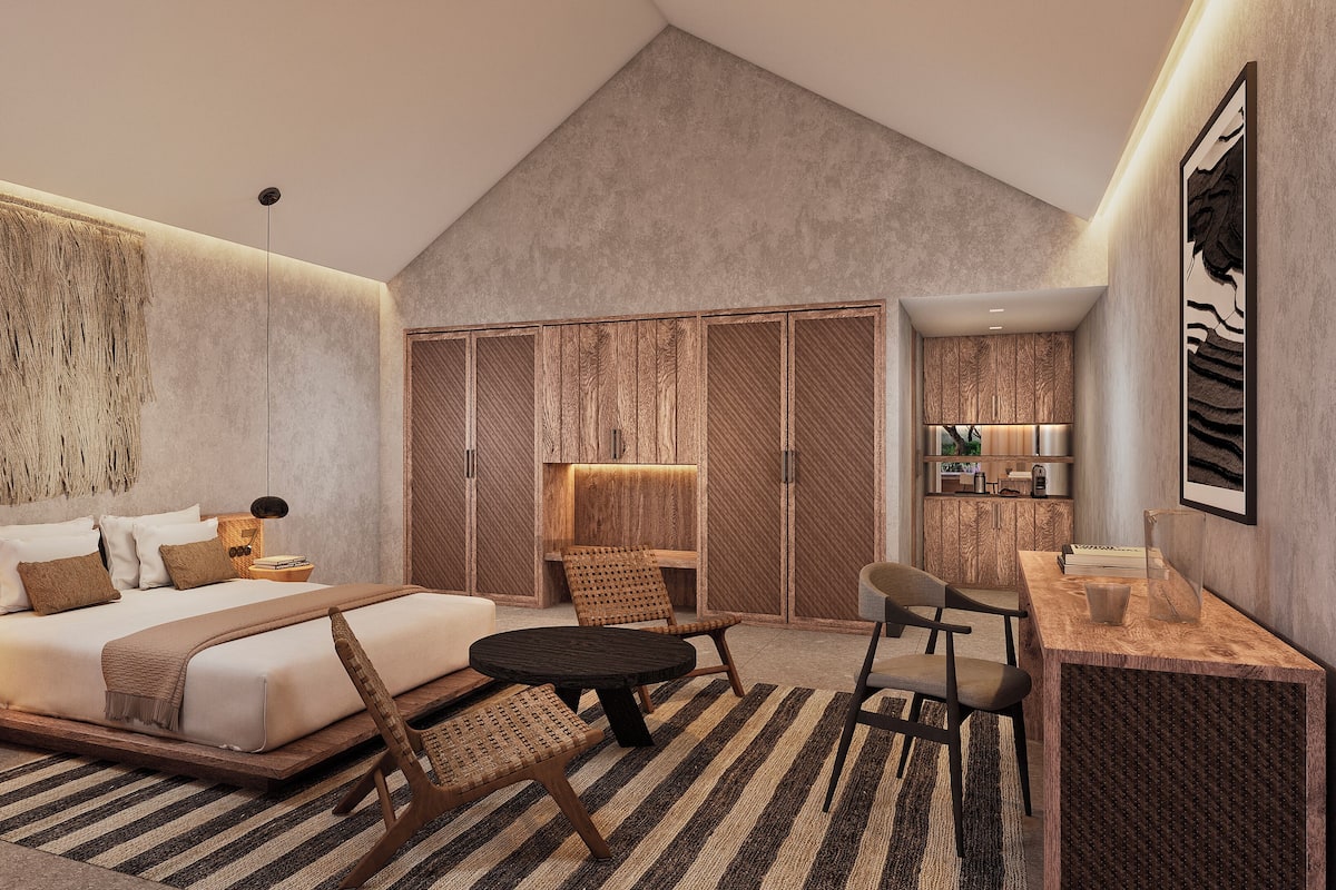 Minibar, in-room safe, individually decorated, individually furnished