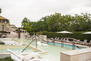 4 piscinas externas
