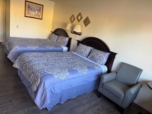 Free rollaway beds, free WiFi, bed sheets