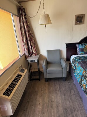 Lits pliants/supplémentaires gratuits, Wi-Fi gratuit, draps fournis