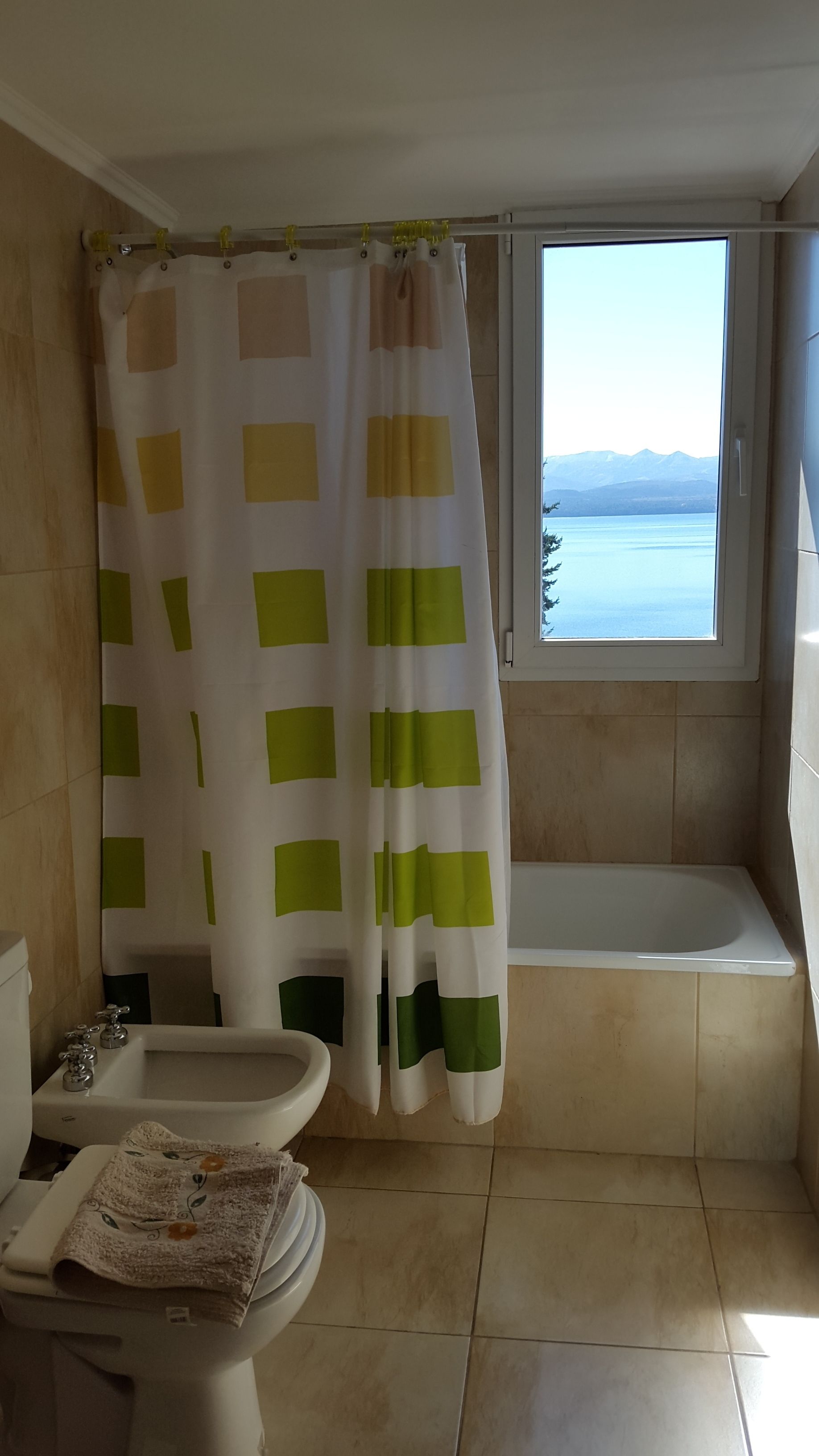 Apartment, 2 Bedrooms | Bathroom | Combined shower/bathtub, hair dryer, bidet, towels