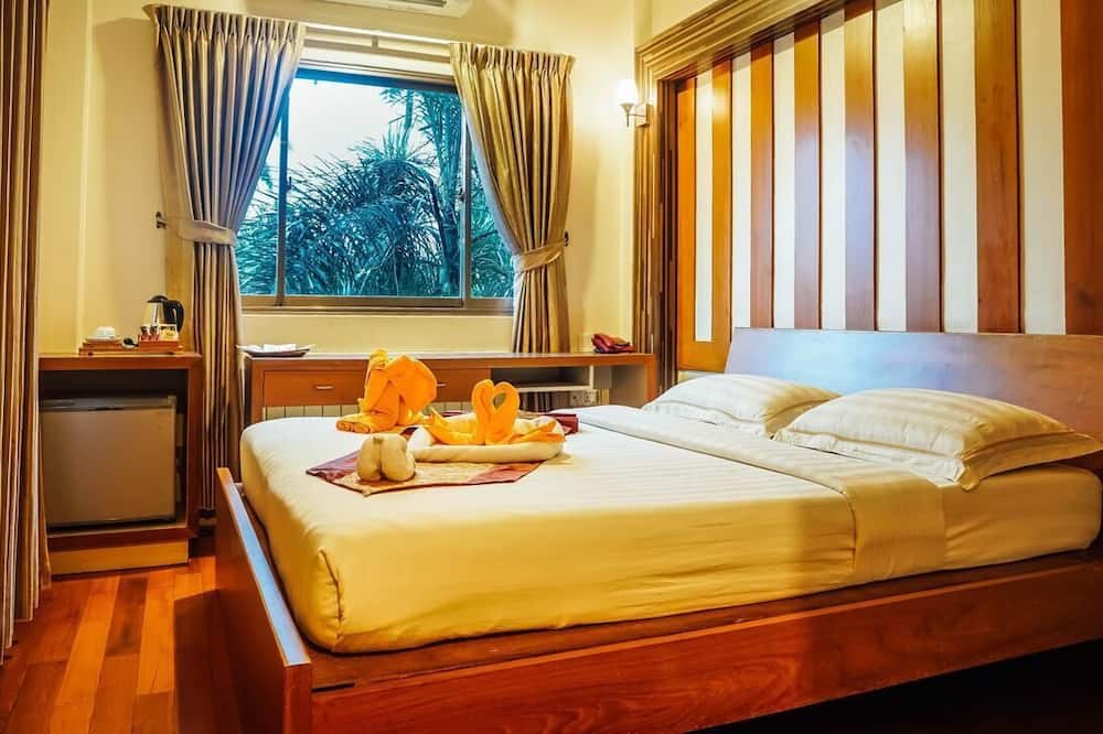 Hotel 63