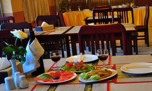 Food and drink - Hotel 63 (Yangon)