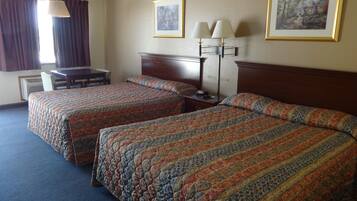 Classic Double Room | Desk, iron/ironing board, rollaway beds, free WiFi