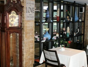 Café da manhã, almoço e jantar