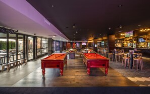 Billiards - Nightcap at Manhattan Hotel (Ringwood)