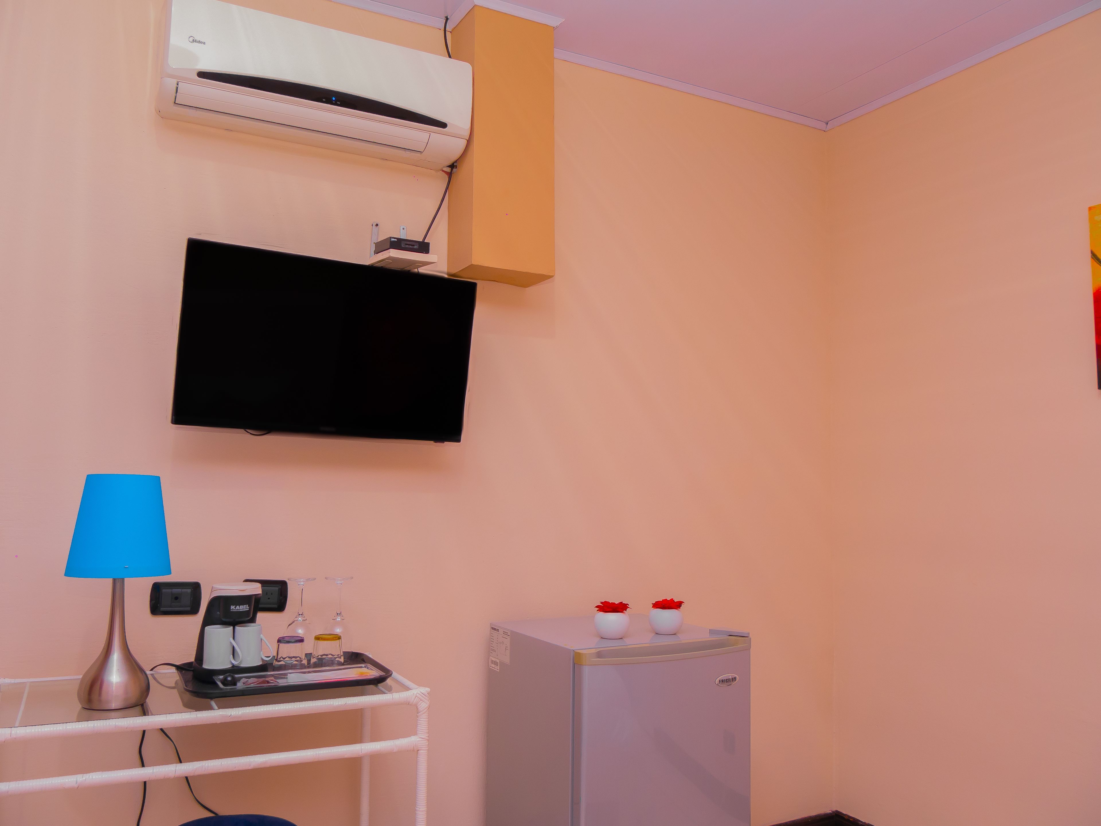 standard room, 2 single beds | 1 bedroom, premium bedding, down duvets, pillow-top beds