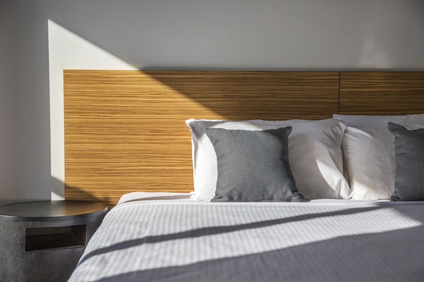 Apartment, 4 Bedrooms | Bar mini, meja, seterika/papan seterika, katil bayi/kot (surcaj)