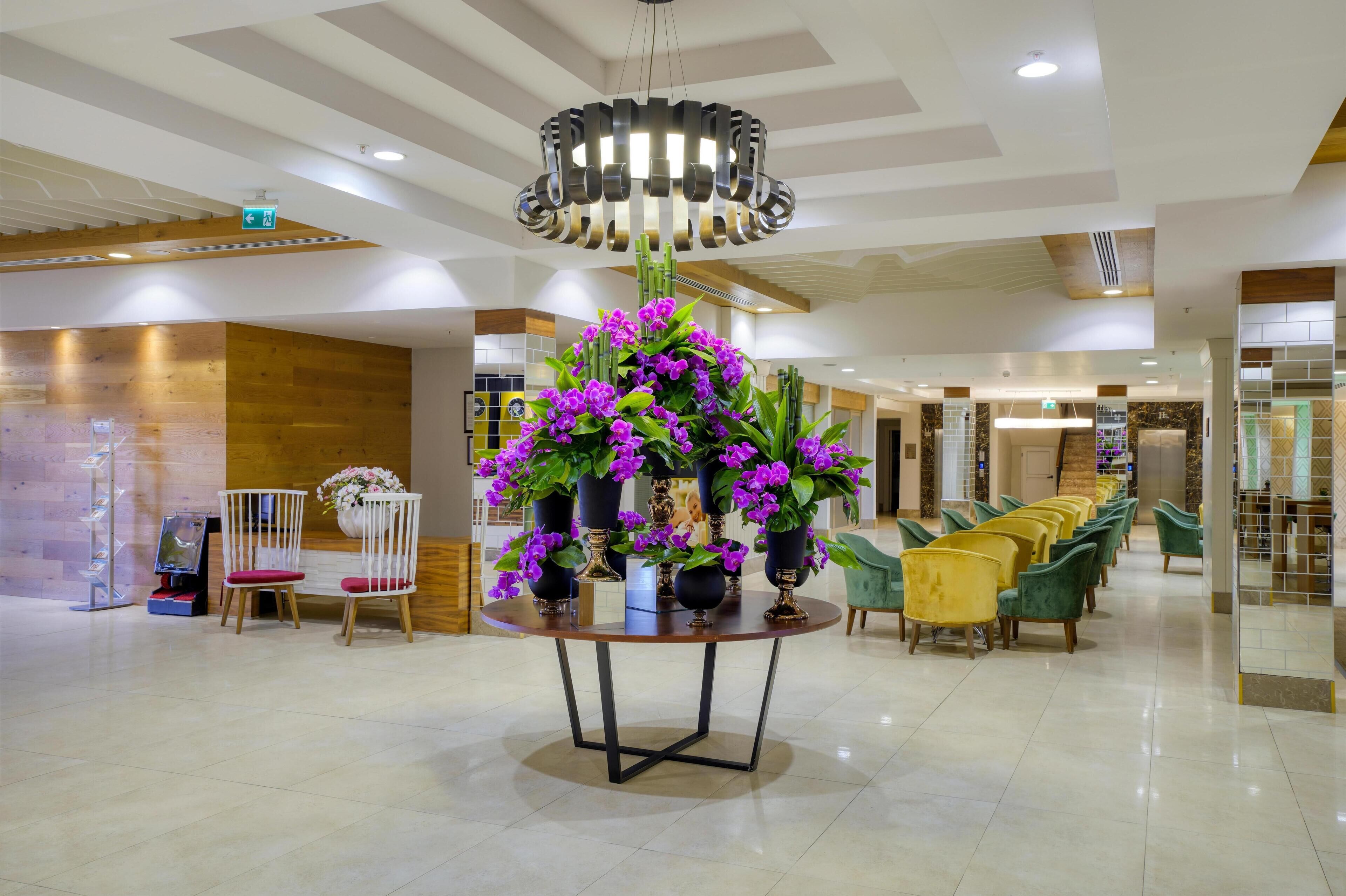 Photo - Grand Park Lara Hotel