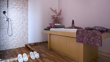 Massage/treatment rooms