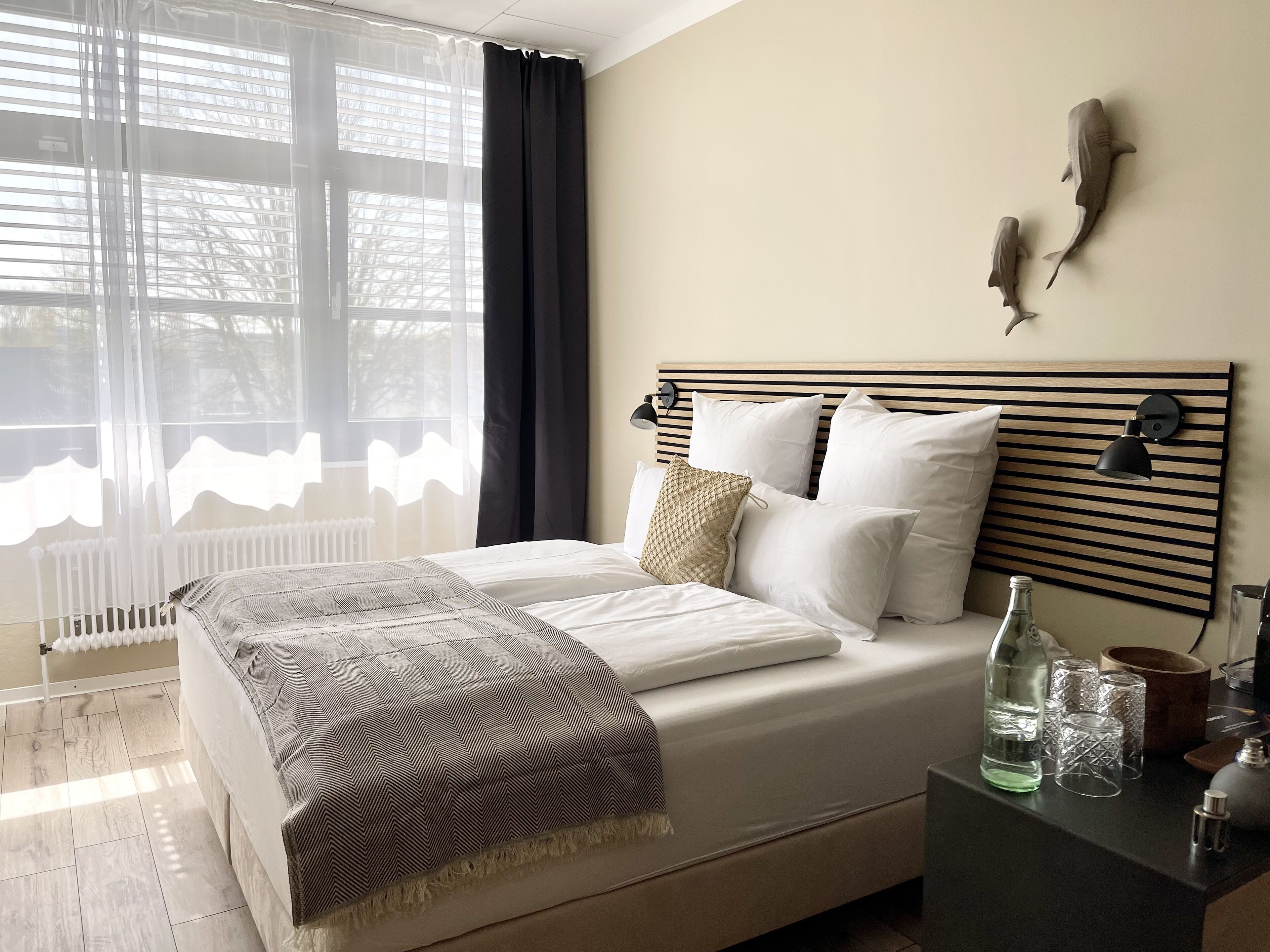 juniorsuite with infrared cabin | 1 bedroom, individually decorated, individually furnished, desk