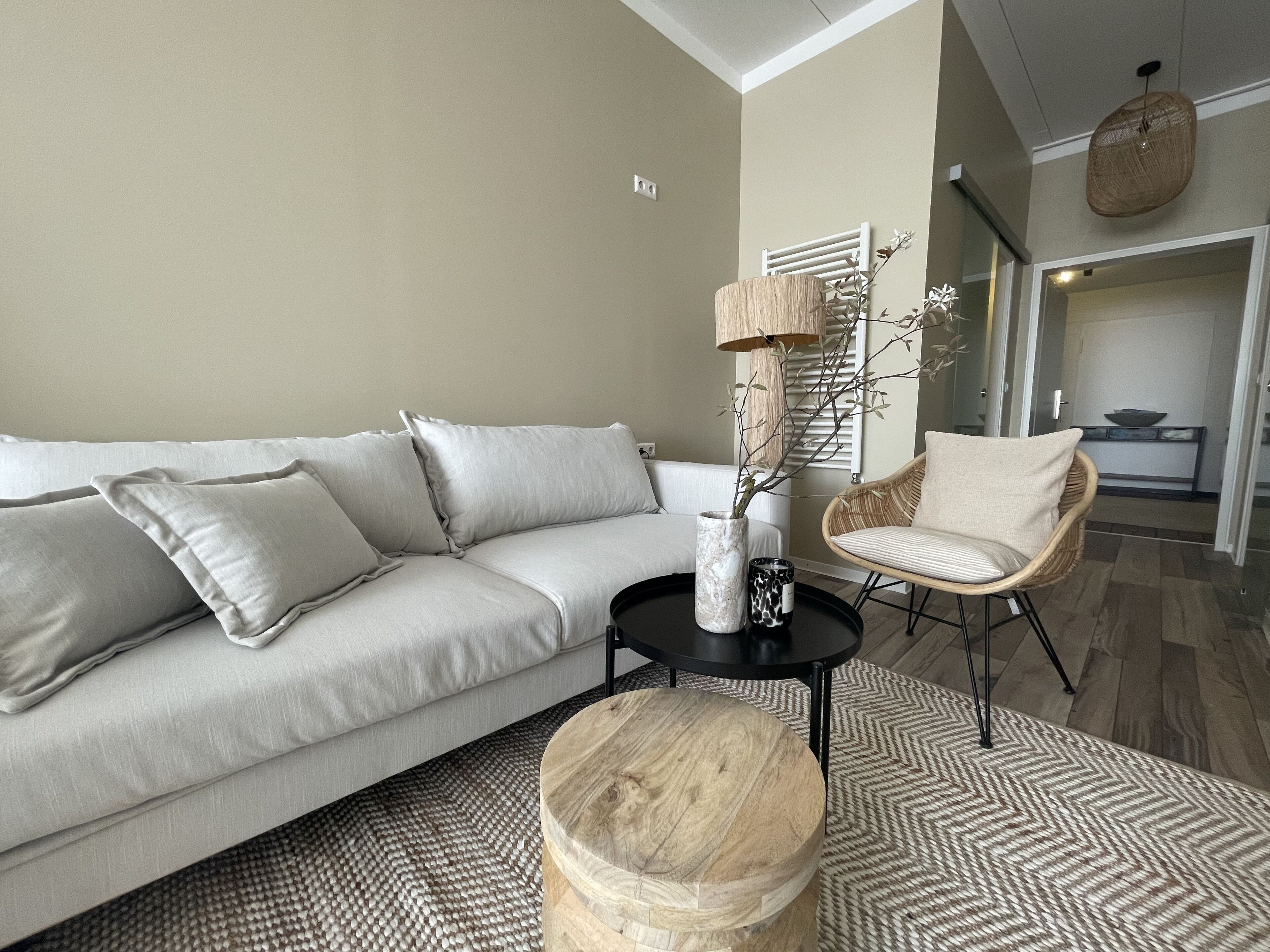 juniorsuite with infrared cabin | 1 bedroom, individually decorated, individually furnished, desk