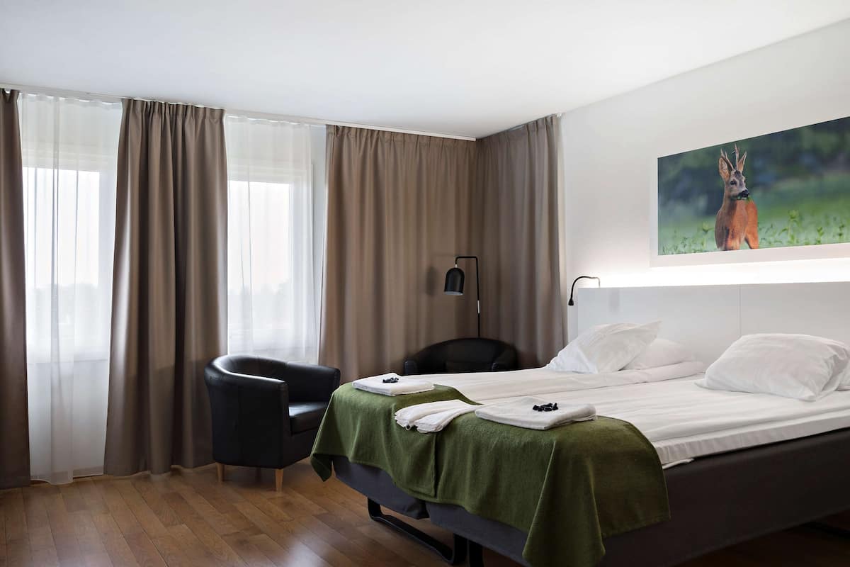 Wifi gratis y ropa de cama