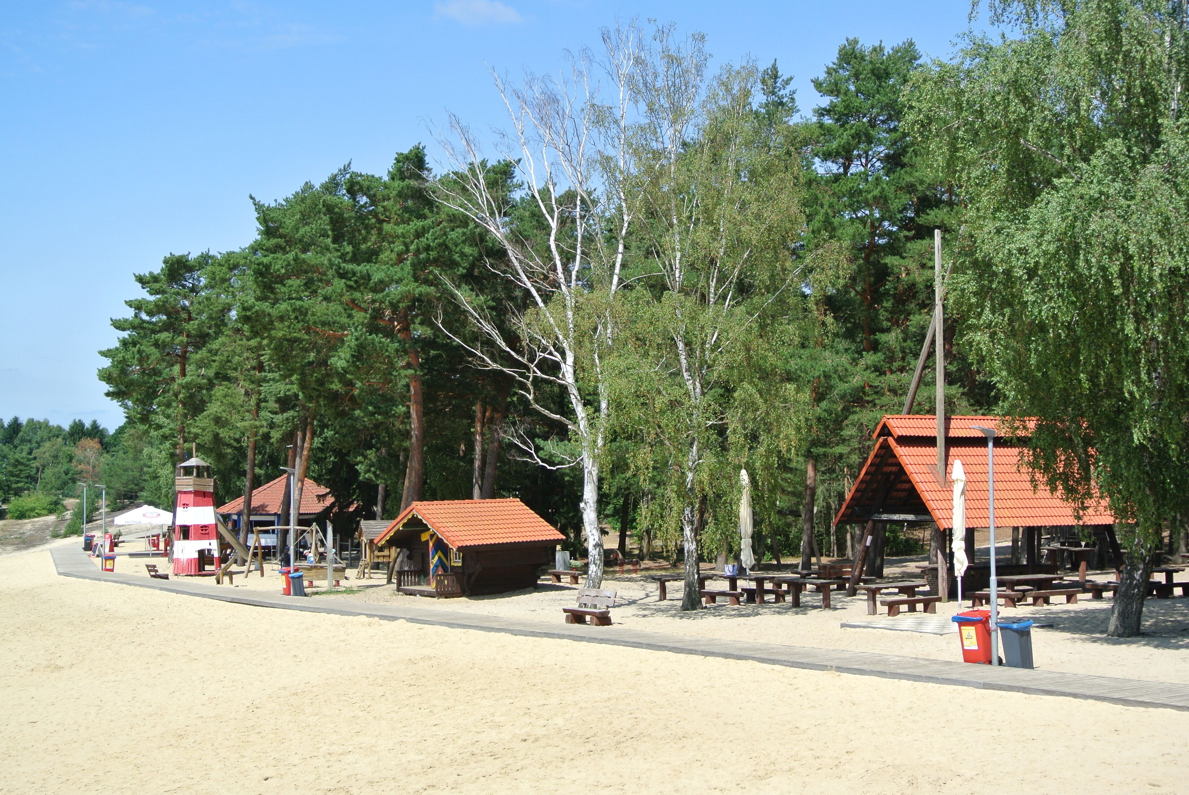 children’s play area – outdoor