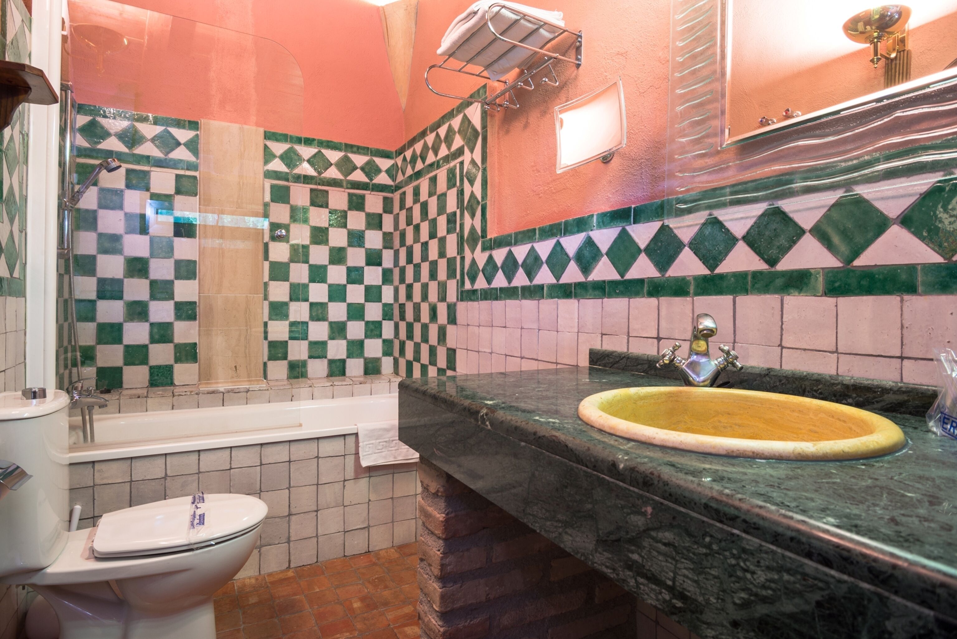 superior double room, terrace | bathroom | free toiletries, hair dryer, towels