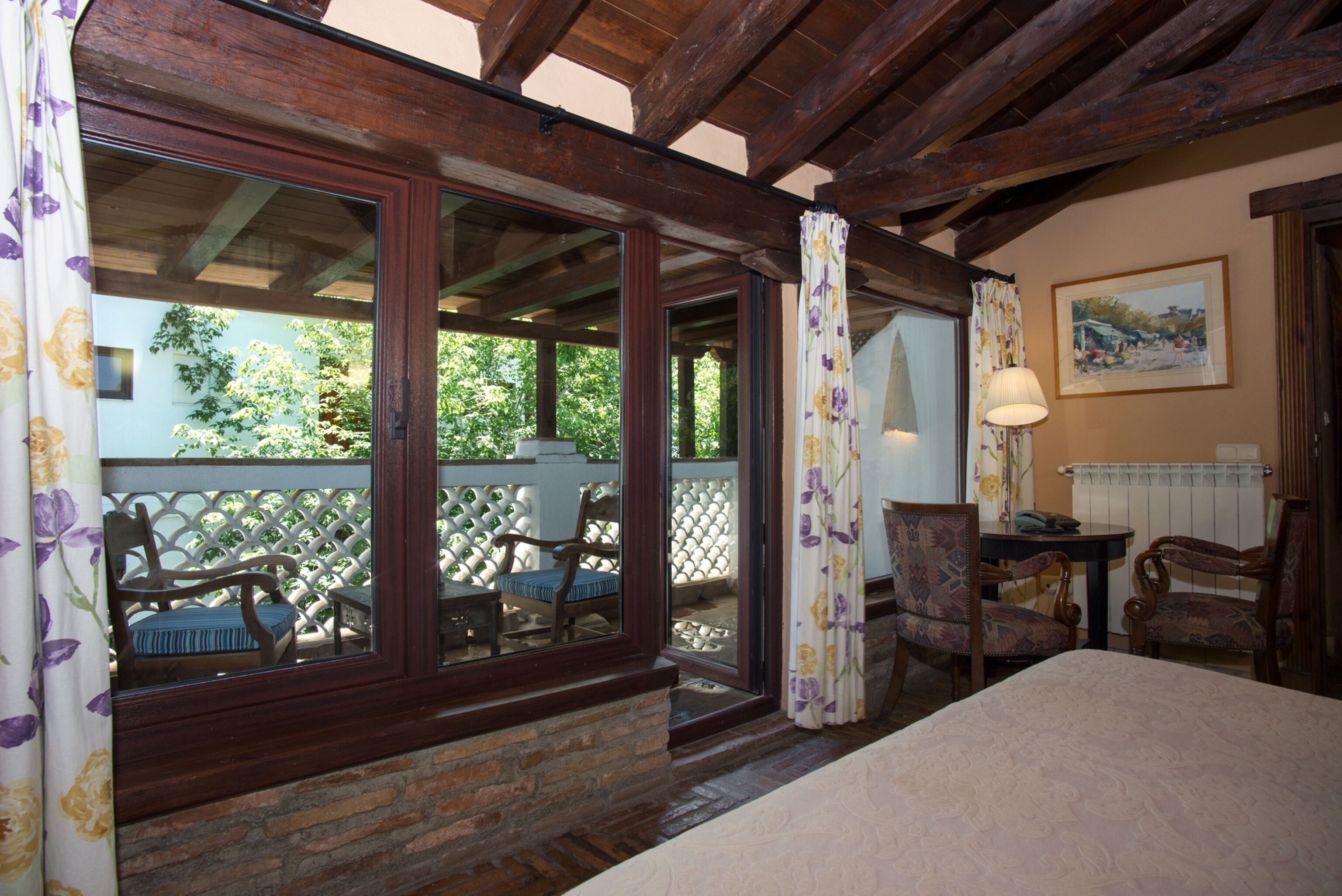 superior double room, terrace | free wifi, bed sheets