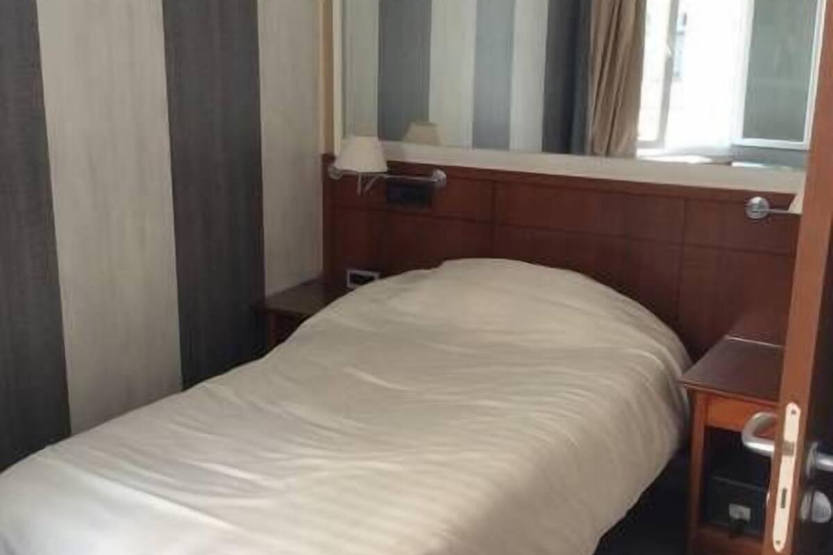 In-room safe, soundproofing, free cots/infant beds, free WiFi