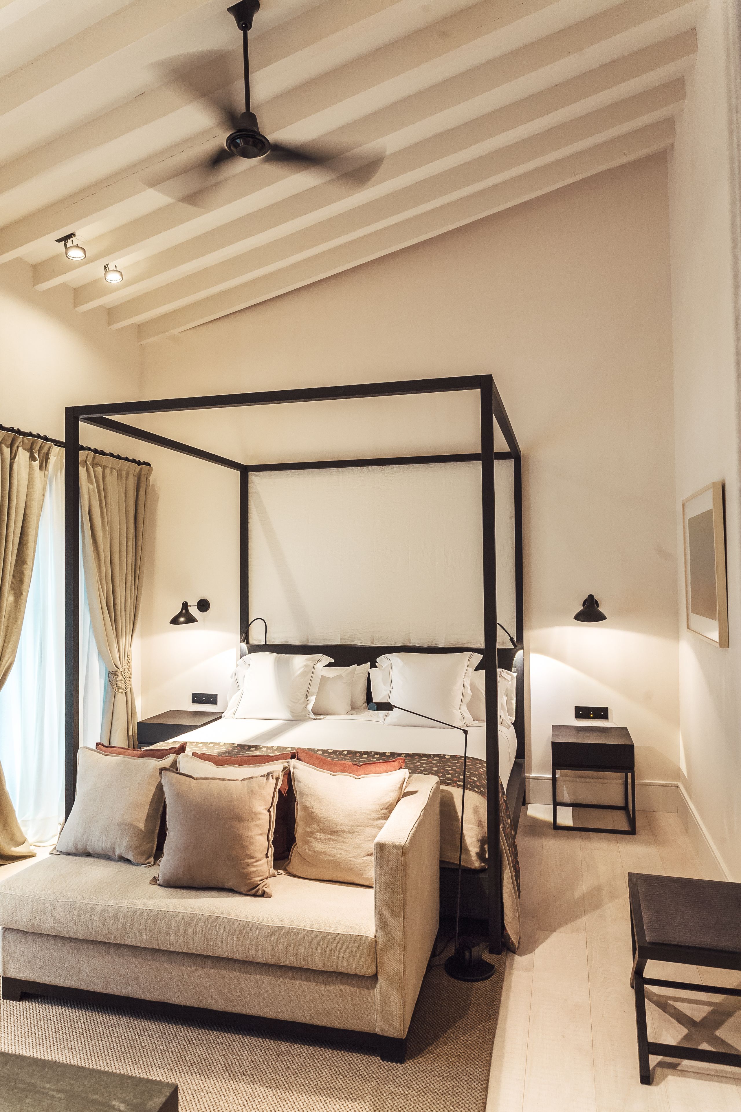 double room (privilege) | 1 bedroom, premium bedding, minibar, in-room safe