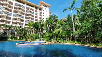 Seasonal outdoor pool