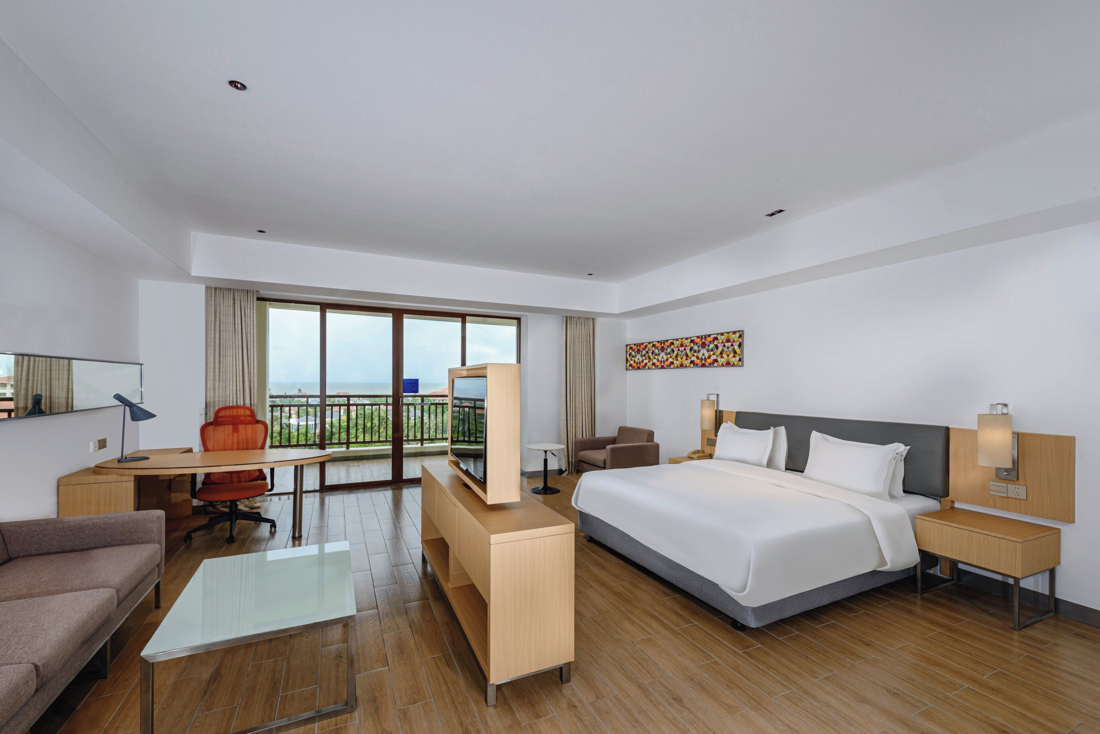 1 King Suite Balcony