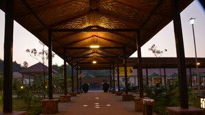 Property entrance - Great Wall Hotel Nay Pyi Taw (Oattara Thiri Township)