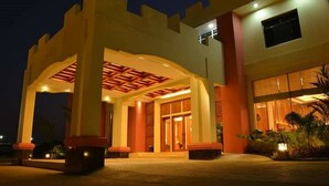 Property entrance - Great Wall Hotel Nay Pyi Taw (Oattara Thiri Township)