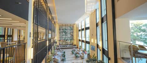 Sittområde i lobbyn