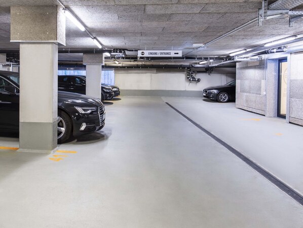 Property grounds - B&B Hotel München-Trudering (Munich)