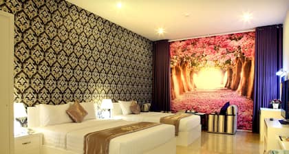 Thien Ha Hotel and Apartment