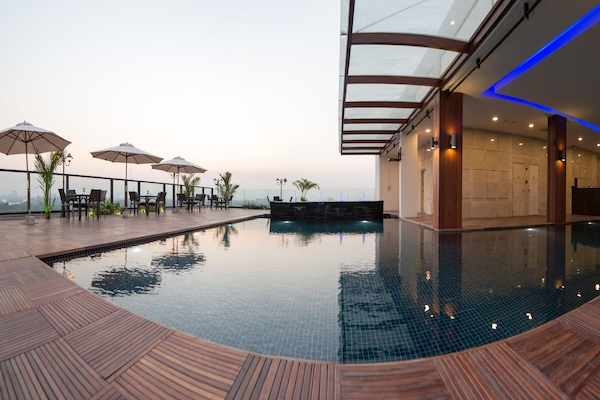 Piscina a l'aire lliure