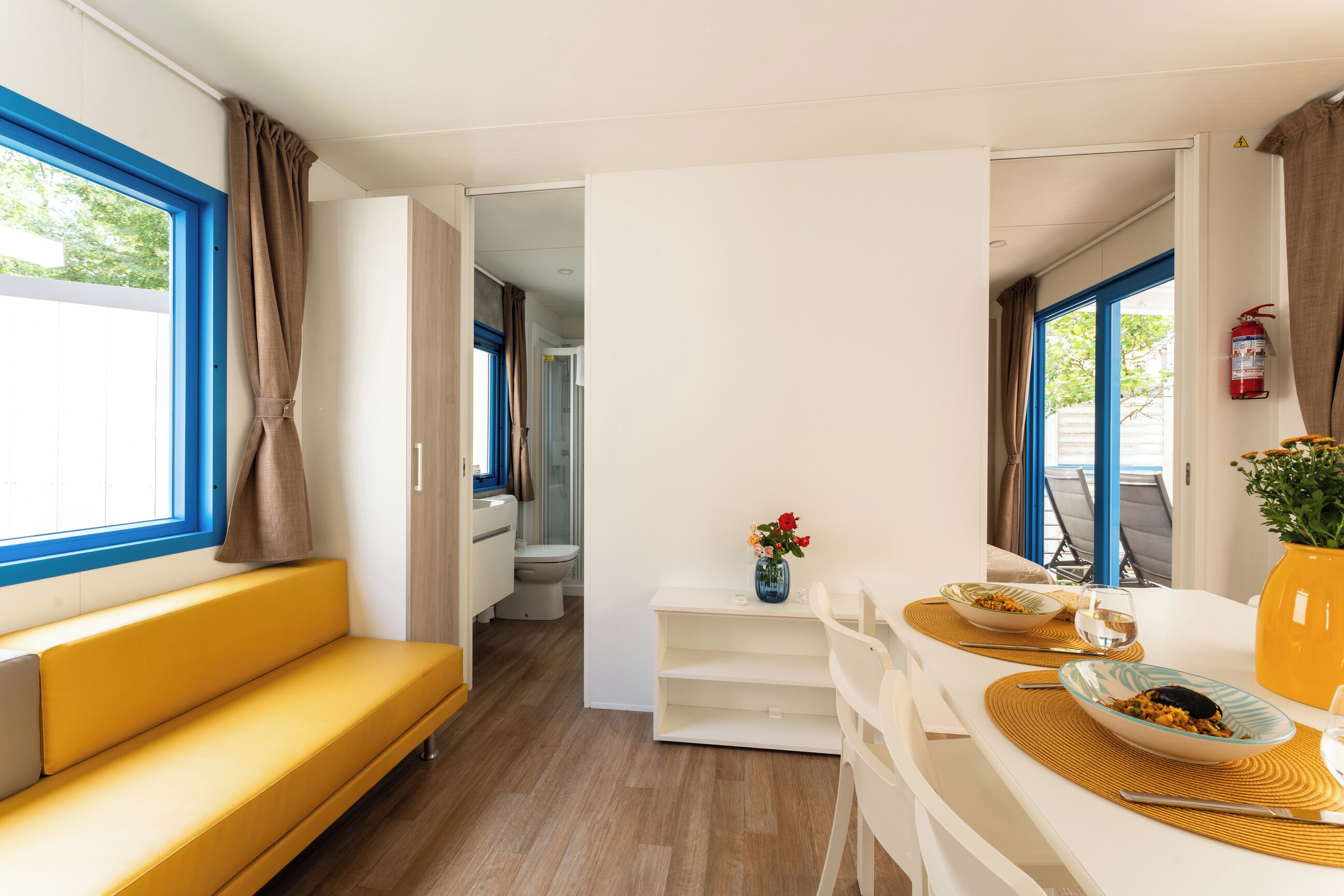 Basic-mobile home - 2 soveværelser - køkken | Opholdsområde
