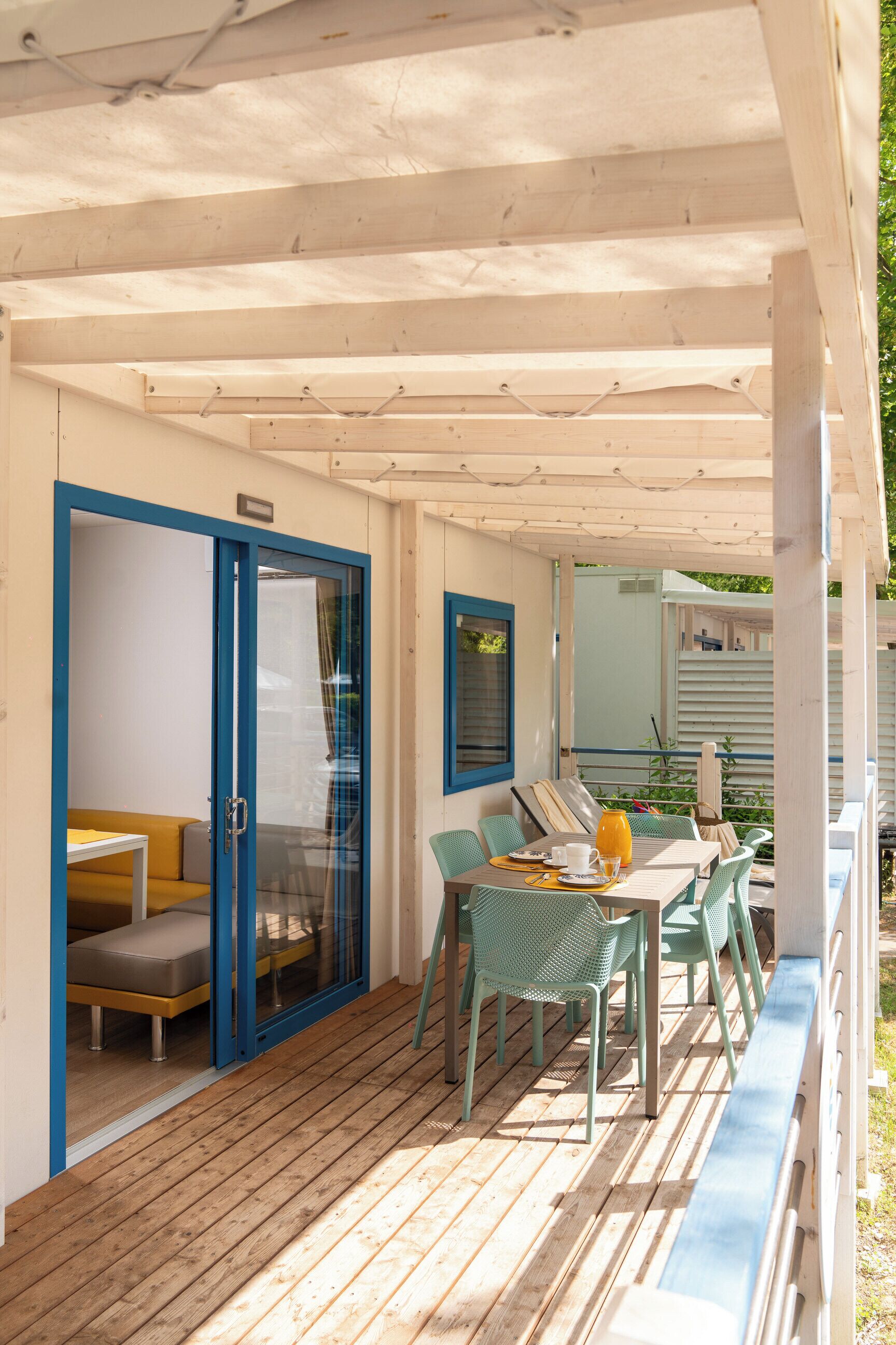 Mobile Comfort-Unterkunft, 2 Schlafzimmer, 2 Bäder | Terrasse/Patio