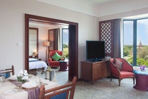 Minibar, in-room safe, desk, blackout curtains