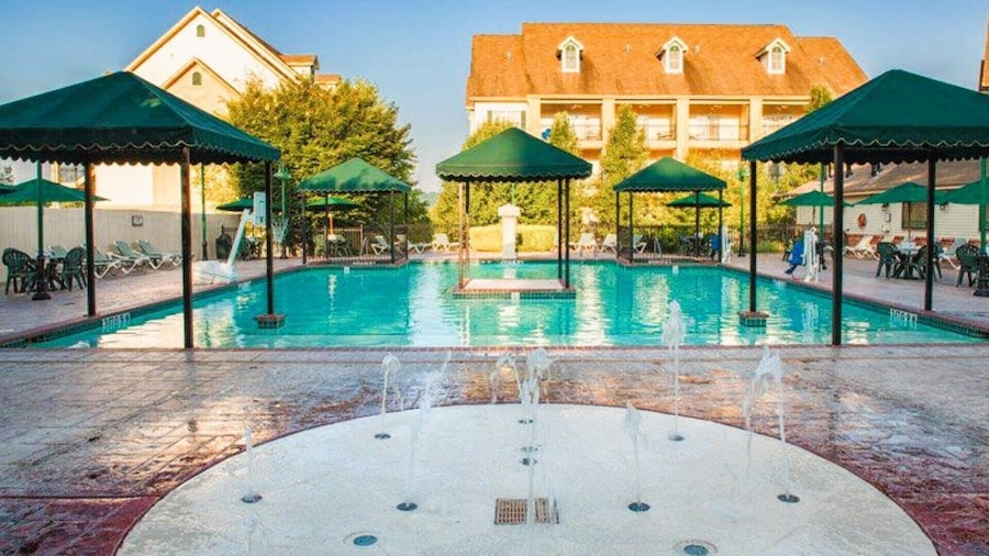 French Quarter Resort by Coolvacay