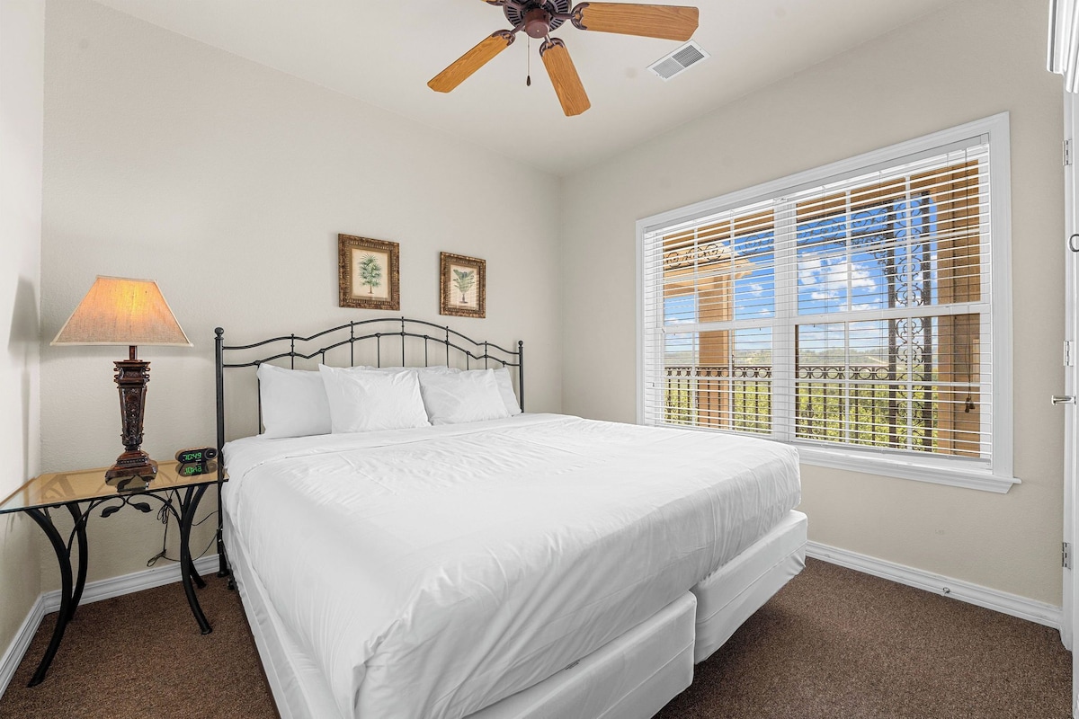 1 bedroom, iron/ironing board, free WiFi, alarm clocks