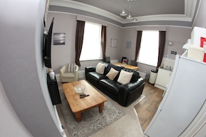 Apartment, 2 Bedrooms (Apartment 6) | Living area | 43-inch Smart TV with digital channels, TV - Parterre Holiday Apartments (Sandown)